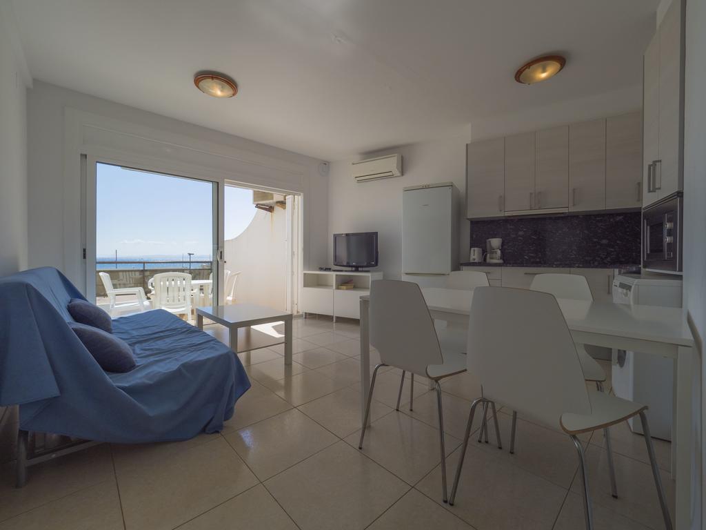 Inmosantos Oasis D4 Apartman Roses Kültér fotó